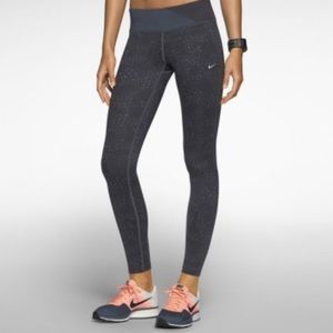 Nike Running 🖤 grey printed leggings